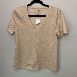 Banana Republic tee. Sz S. NWT